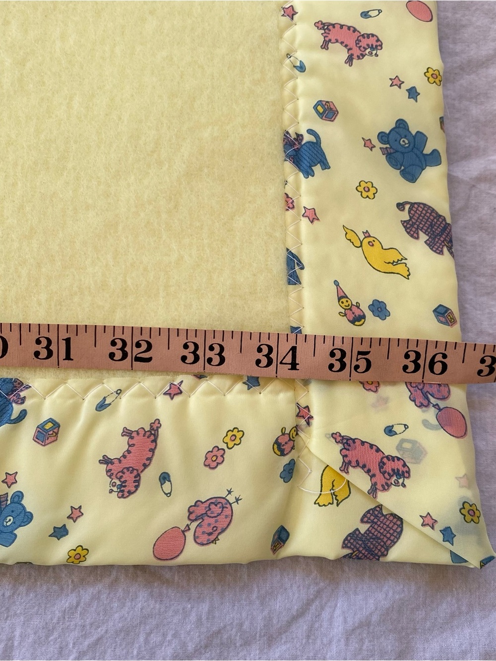 Vintage Esmond Yellow Baby Blanket Satin like Trim Nursery Receiving Crib Throw - Picture 3 of 7